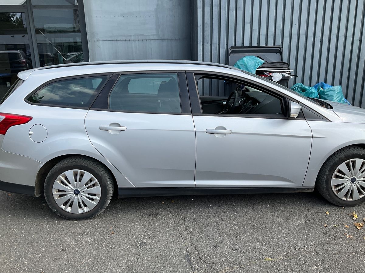 ford focus 1.6 ti vct trend