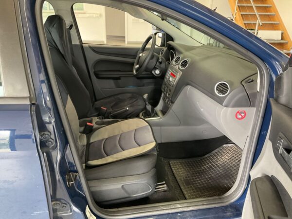 ford focus 1.6 concept